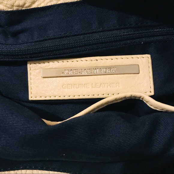 Jones New York Genuine Leather Buckle Hobo Bag - Picture 4 of 6